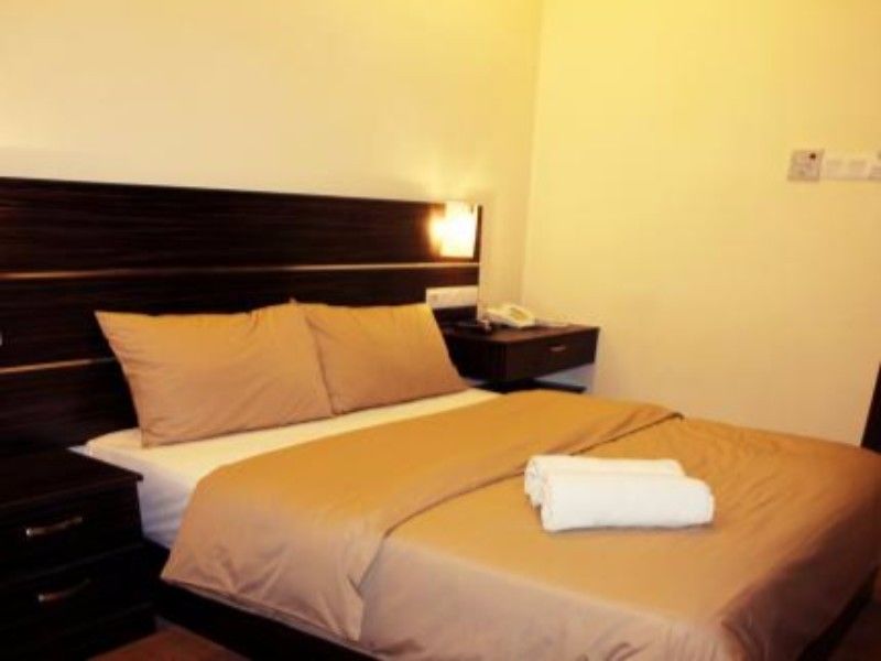 Sabrina Golden Palace Hotel Куала Лумпур Екстериор снимка