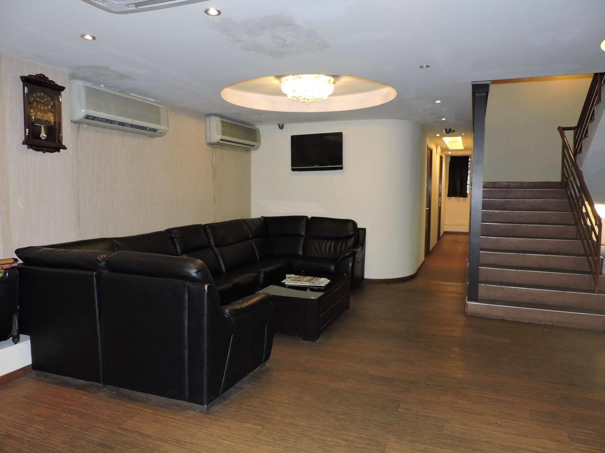 Sabrina Golden Palace Hotel Куала Лумпур Екстериор снимка